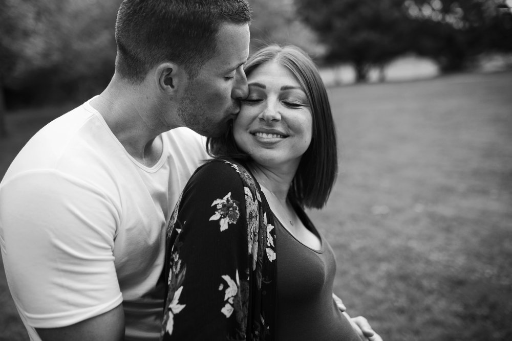Rochester NY Maternity Photographer, couple in love