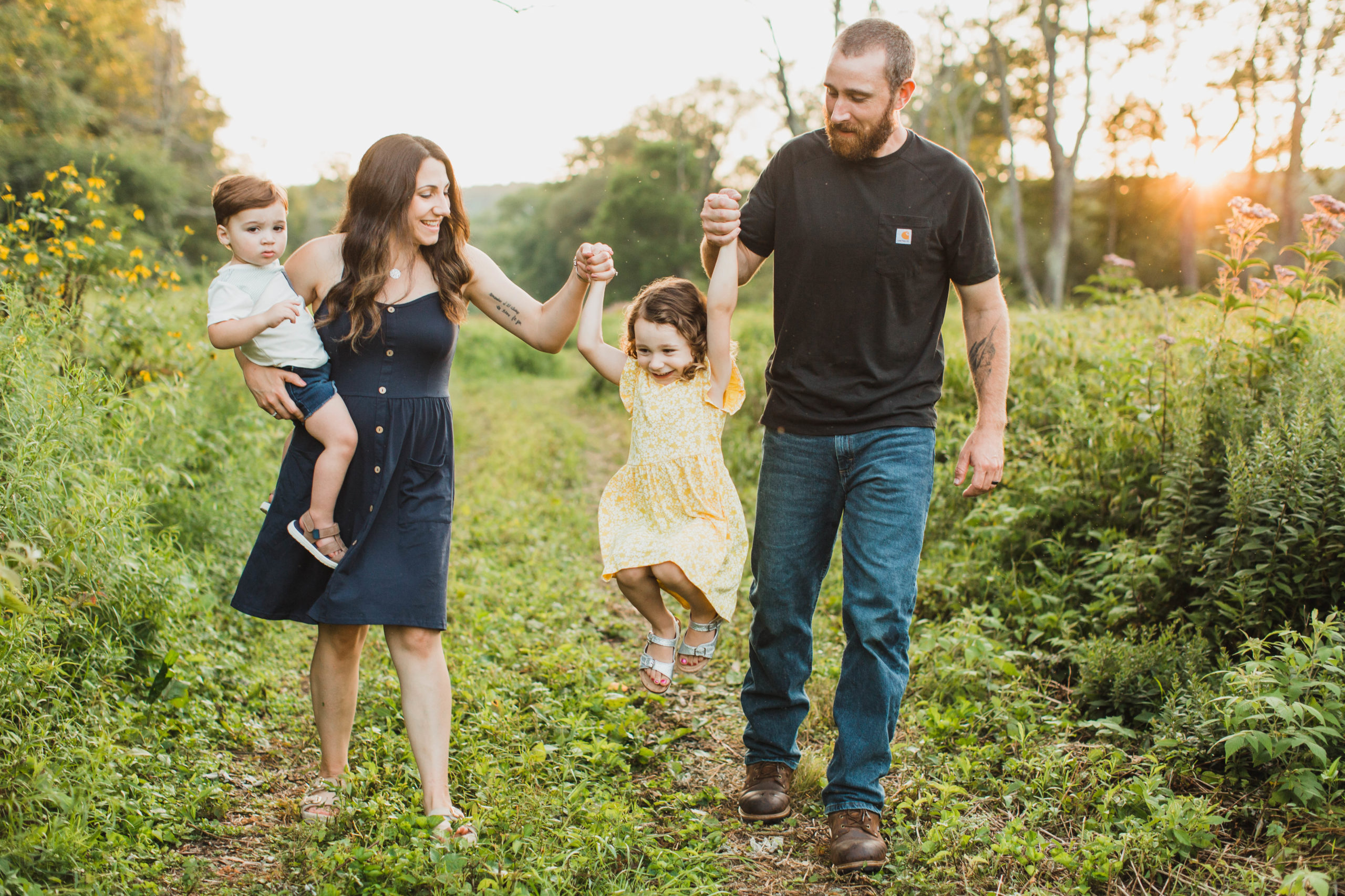 family photo session with Cooperstown family photographer